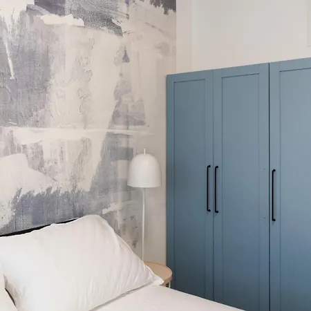 Little Harbour Apartmán *